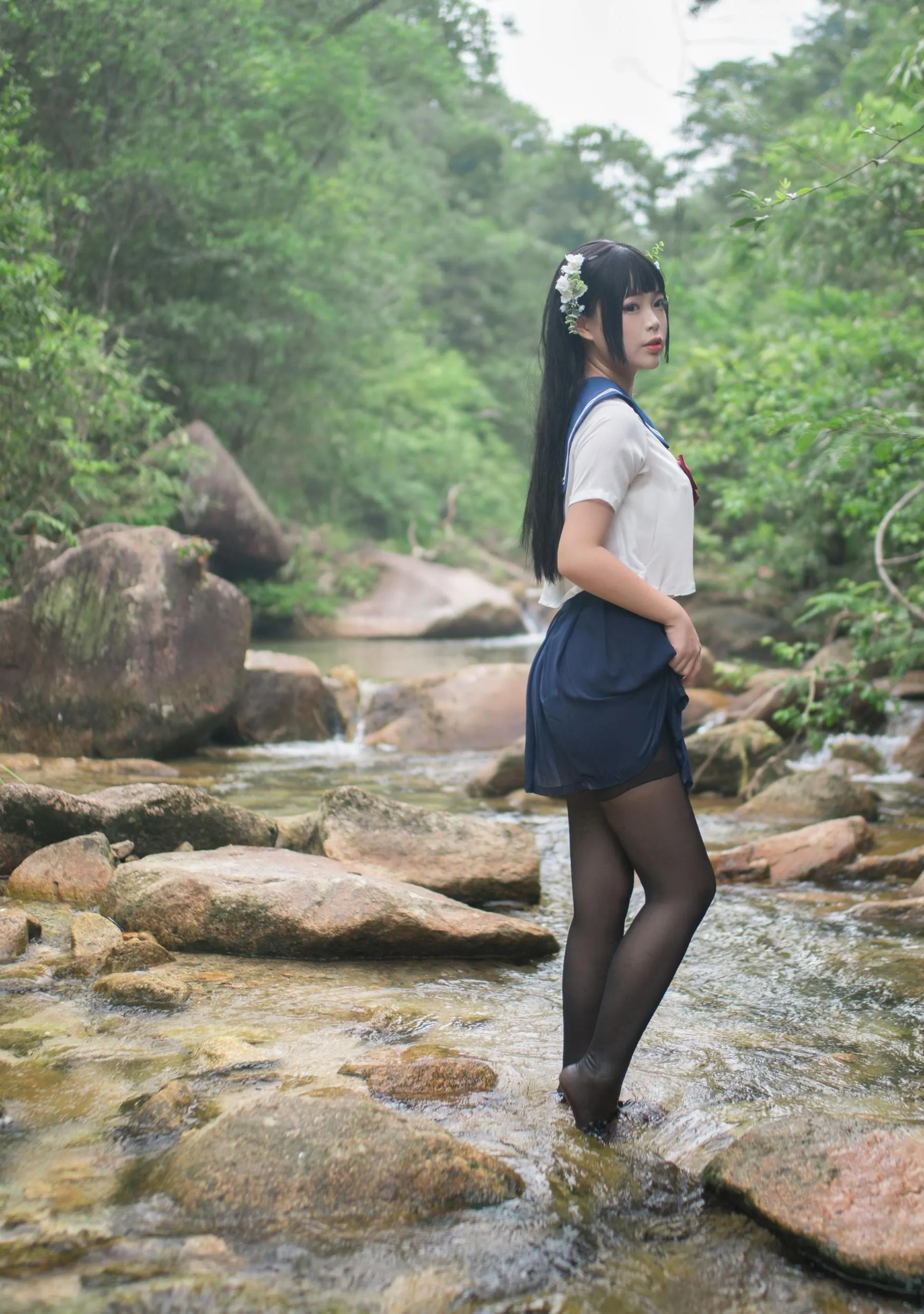 白烨 – NO.05 湿身JK-图片[24] [50P]插图9